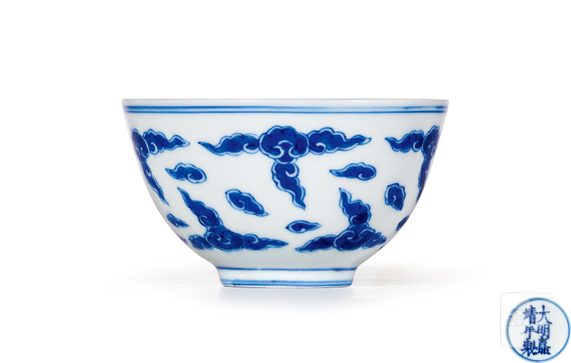 清康熙 青花祥云纹茶圆 - 图1